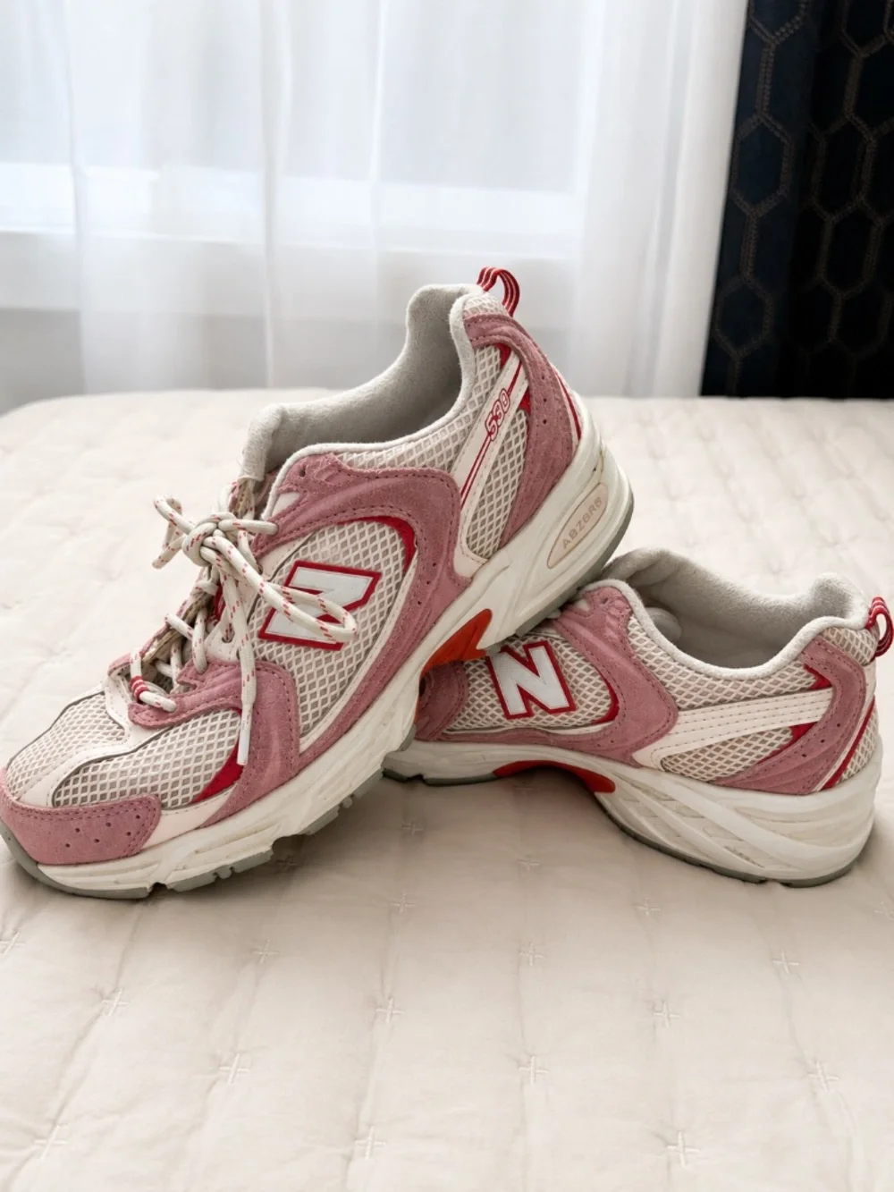 New Balance 530 Pink & White Mesh Sneakers Women’s US 7.5 Pre-Owned Y2K